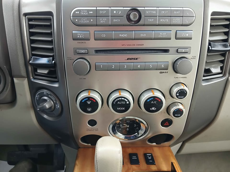 Infiniti QX56 4dr 4WD 2006