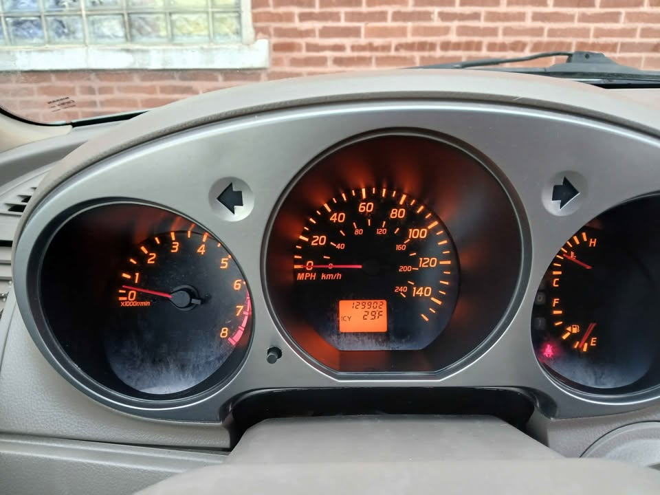 Nissan Altima 4dr Sdn 2.5 S Auto 2004