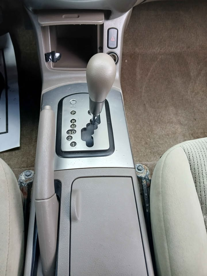 Nissan Altima 4dr Sdn 2.5 S Auto 2004