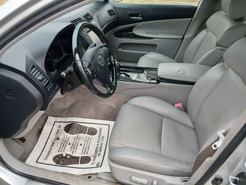 Lexus GS 300 4dr Sdn AWD 2006