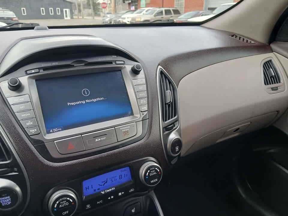 Hyundai Tucson AWD 4dr Limited 2015