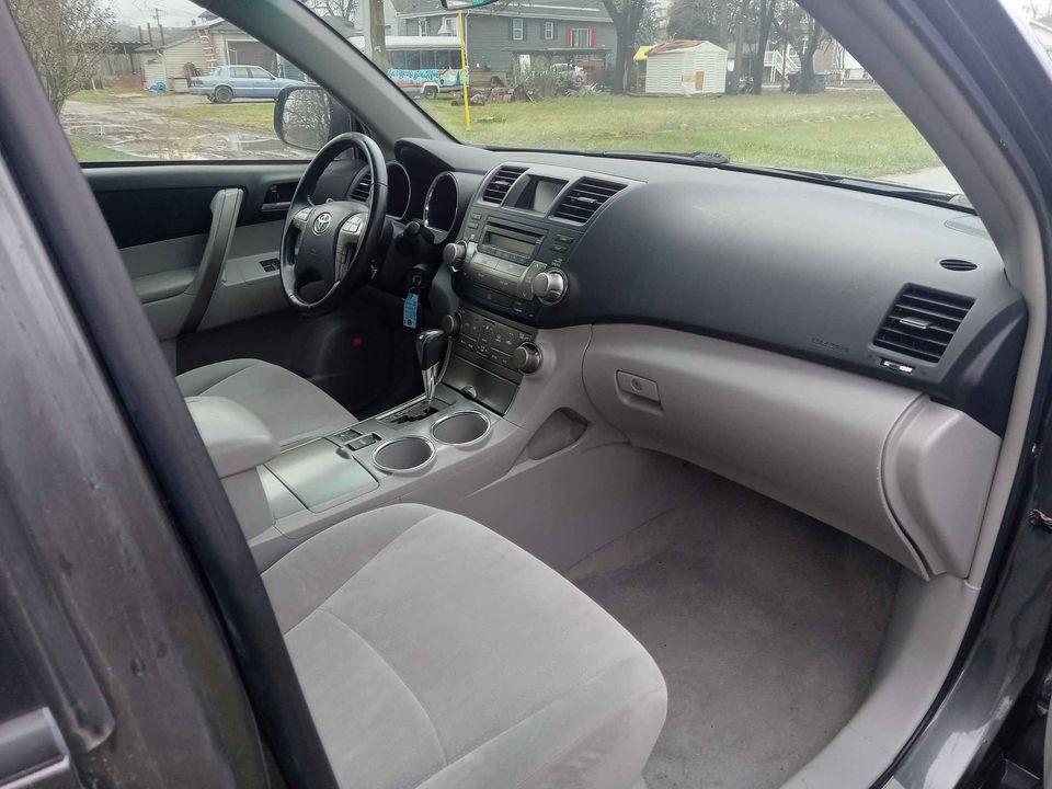 Toyota Highlander 4WD 4dr V6 Sport (Natl) 2009