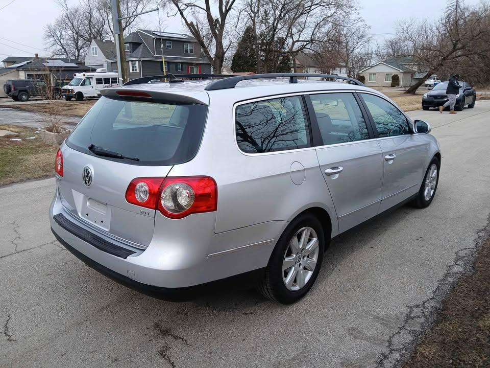 Volkswagen Passat Wagon 4dr Auto 2.0T FWD 2007