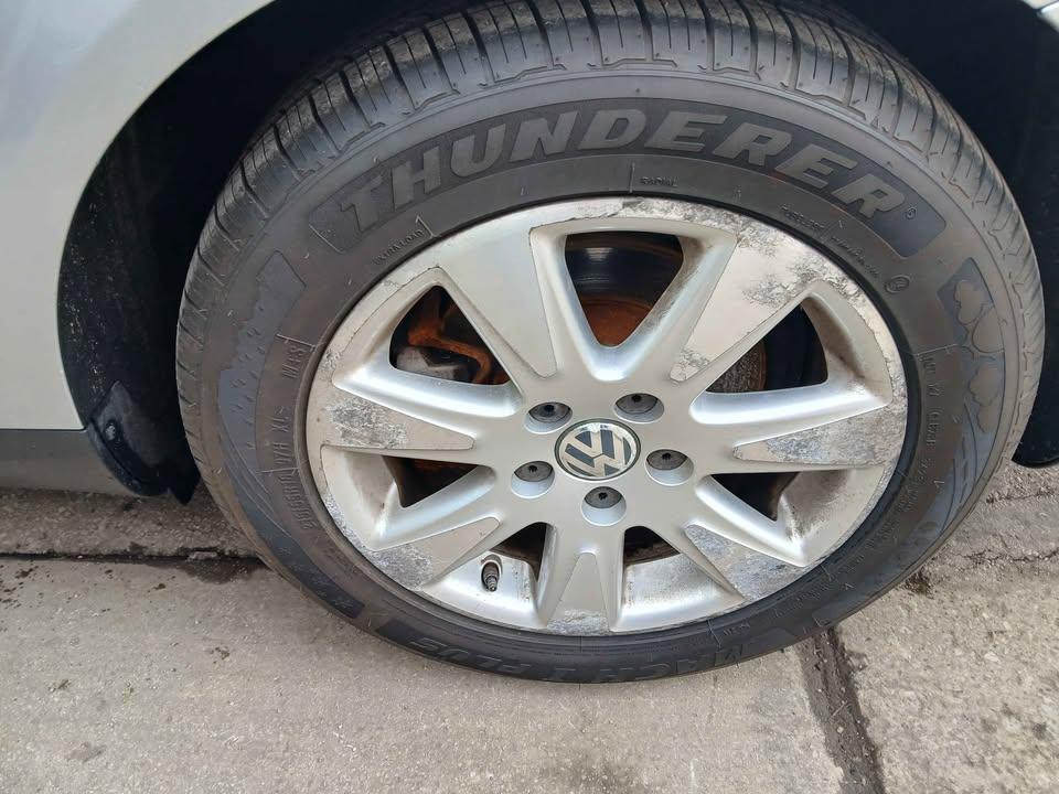 Volkswagen Passat Wagon 4dr Auto 2.0T FWD 2007