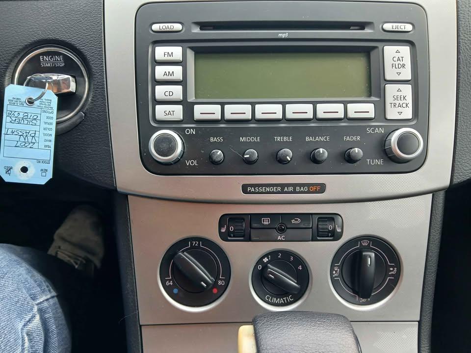 Volkswagen Passat Wagon 4dr Auto 2.0T FWD 2007