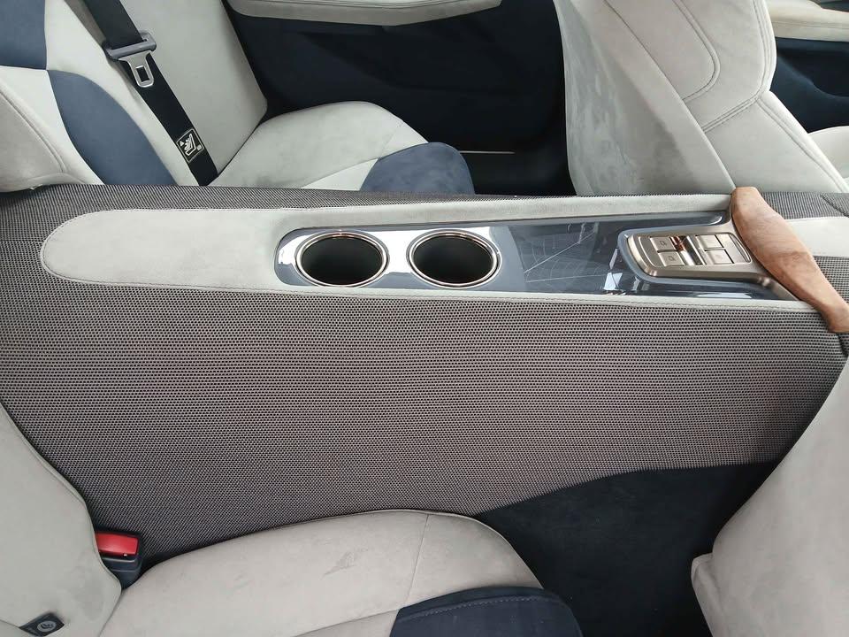 Fisker Karma 4dr Sdn EcoChic 2012