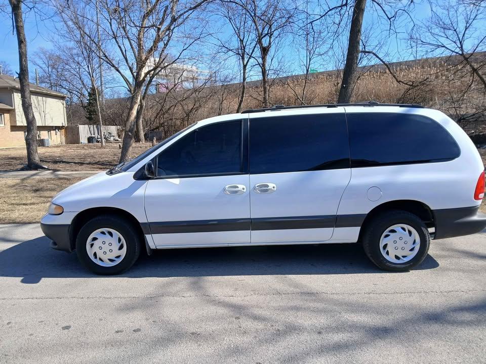 Dodge Caravan 4dr Grand SE 119" WB 2000