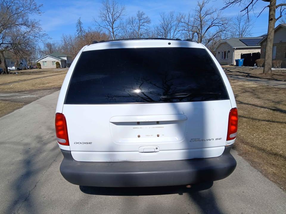 Dodge Caravan 4dr Grand SE 119" WB 2000