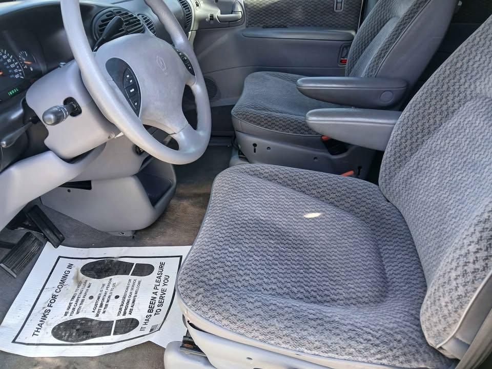 Dodge Caravan 4dr Grand SE 119" WB 2000