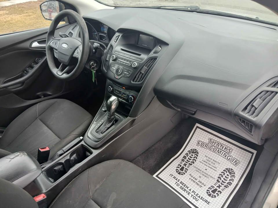 Ford Focus 5dr HB SE 2015