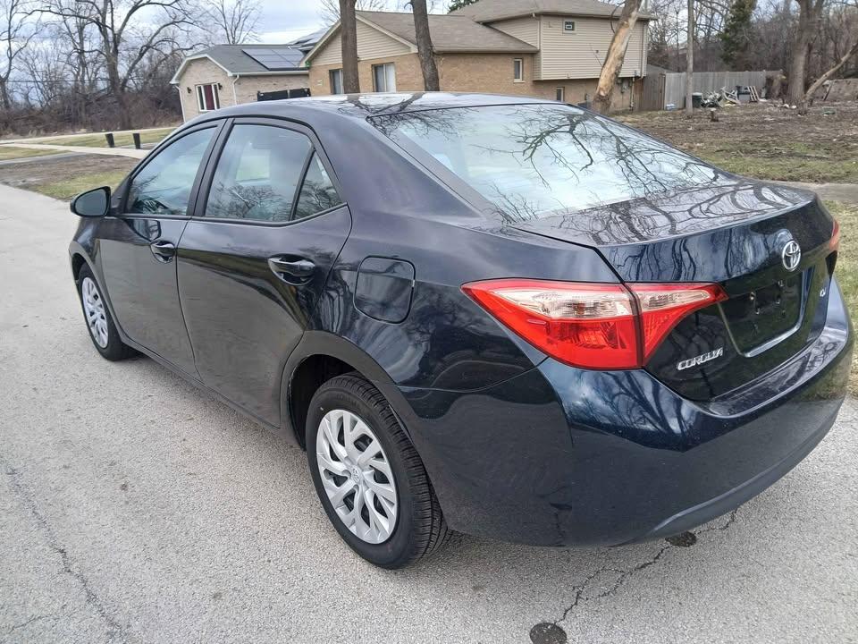 Toyota Corolla LE Eco w/Package 1 CVT (Natl) 2017