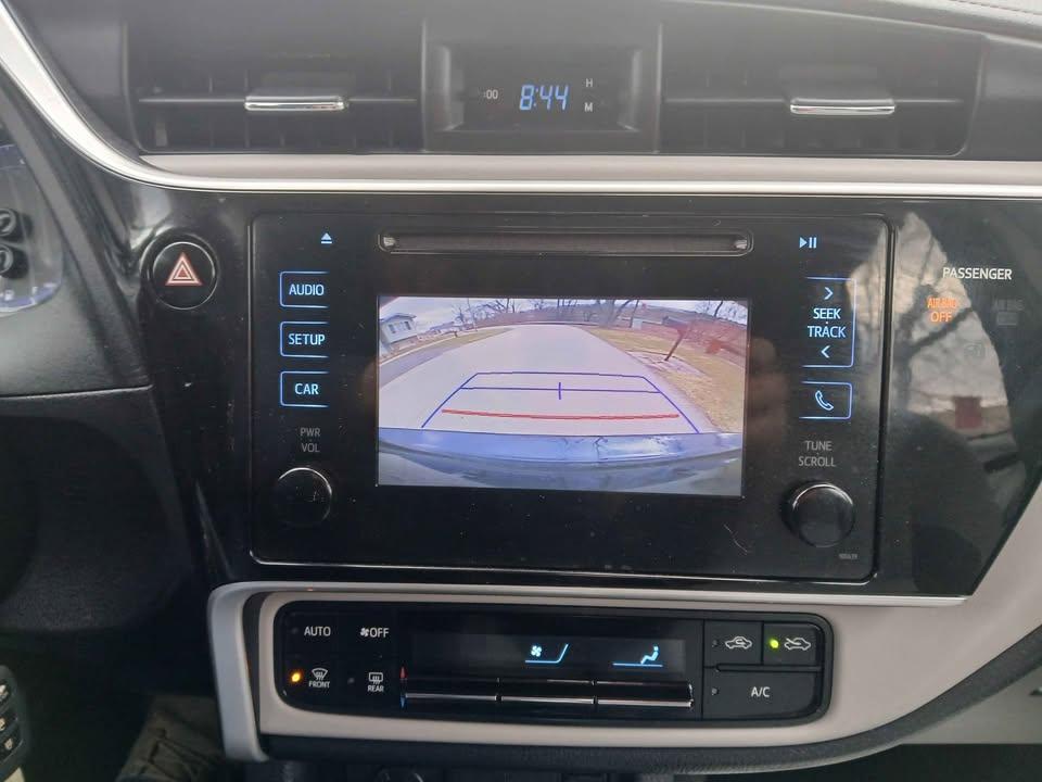 Toyota Corolla LE Eco w/Package 1 CVT (Natl) 2017