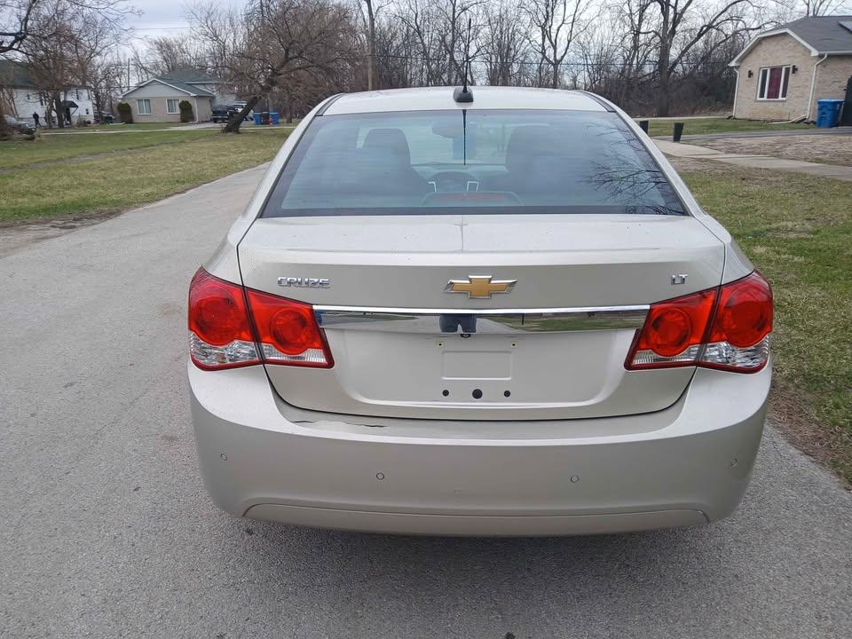Chevrolet Cruze Limited 4dr Sdn Auto LT w/1LT 2016