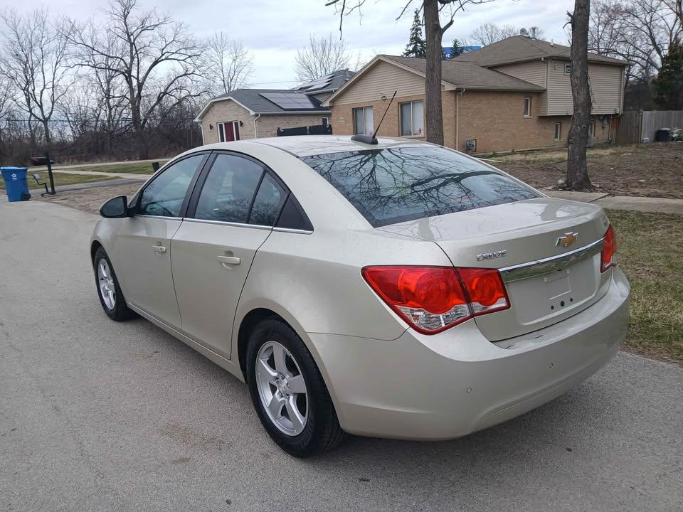 Chevrolet Cruze Limited 4dr Sdn Auto LT w/1LT 2016
