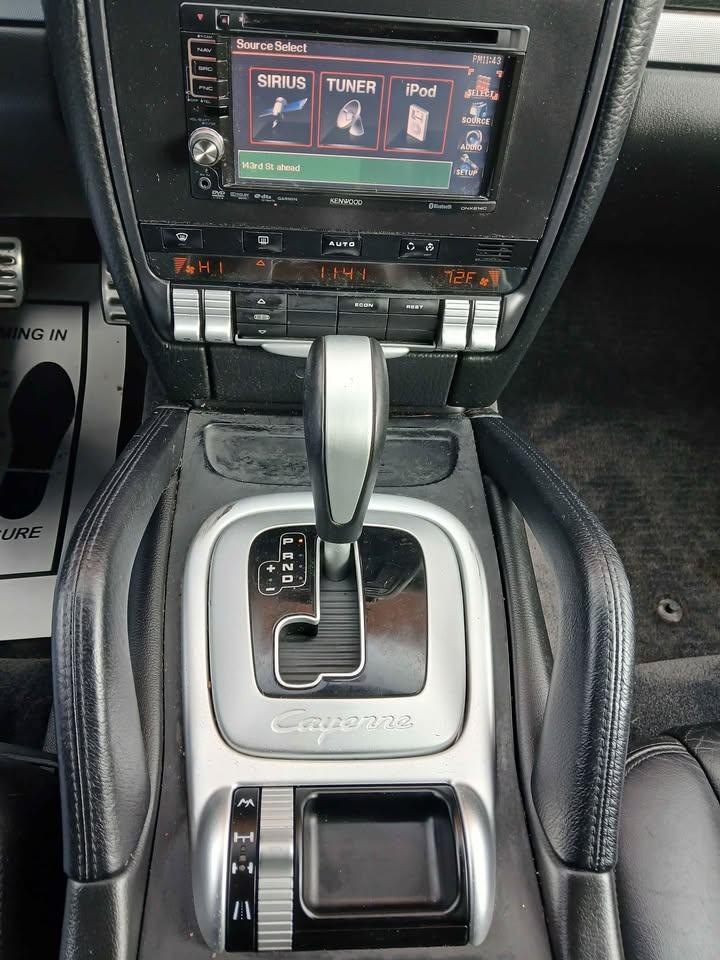 Porsche Cayenne 4dr S 2004
