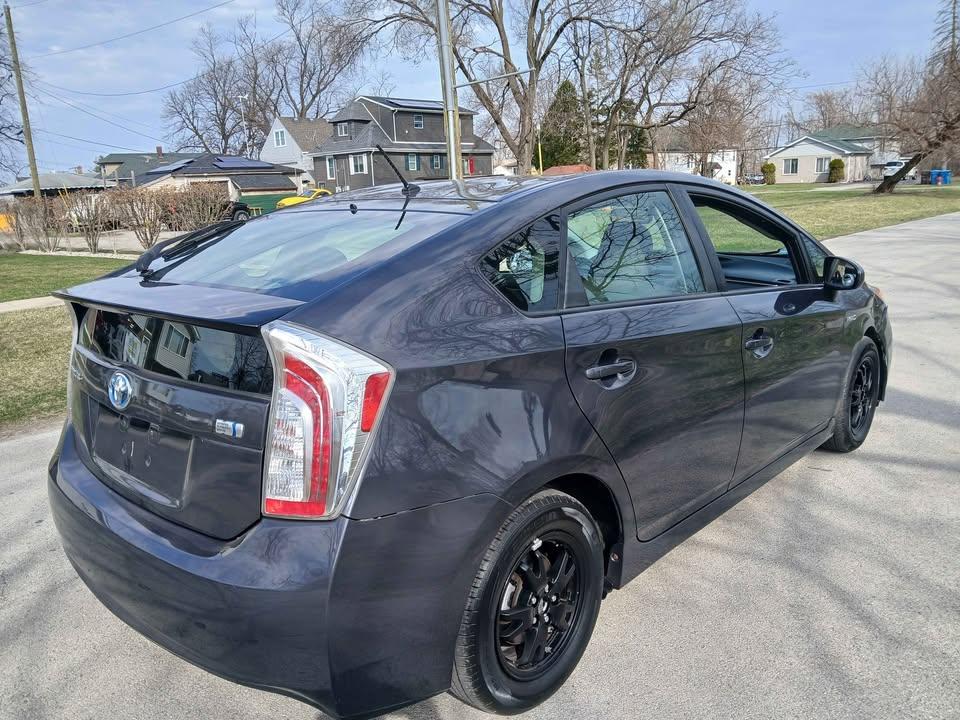 Toyota Prius 5dr HB Three (Natl) 2012