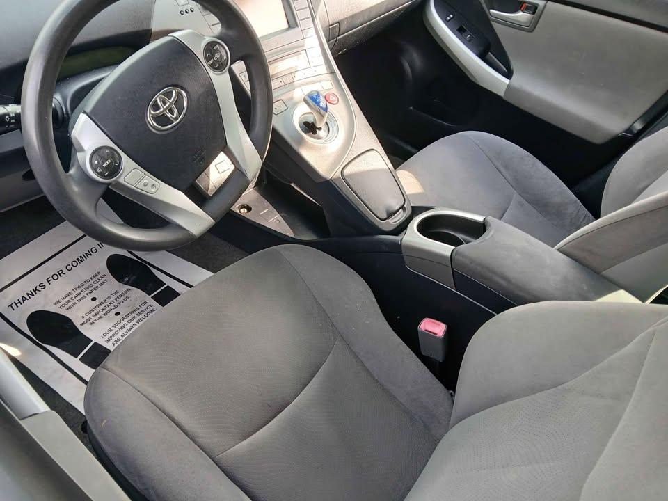 Toyota Prius 5dr HB Three (Natl) 2012