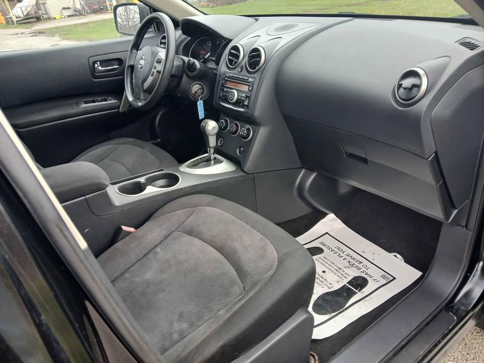 Nissan Rogue AWD 4dr S 2011