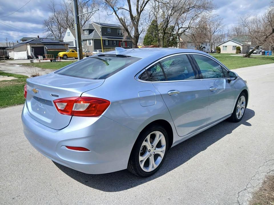 Chevrolet Cruze 4dr Sdn 1.4L Premier w/1SF 2017