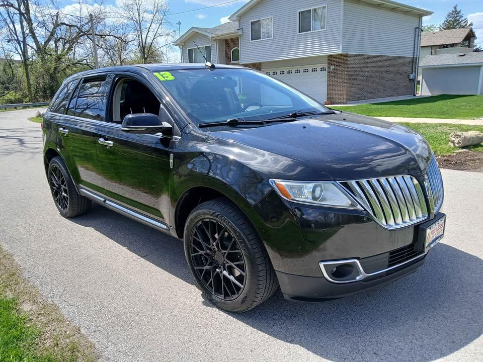 Lincoln MKX AWD 4dr 2013