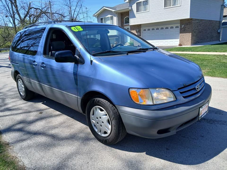 Toyota Sienna 5dr CE (Natl) 2003