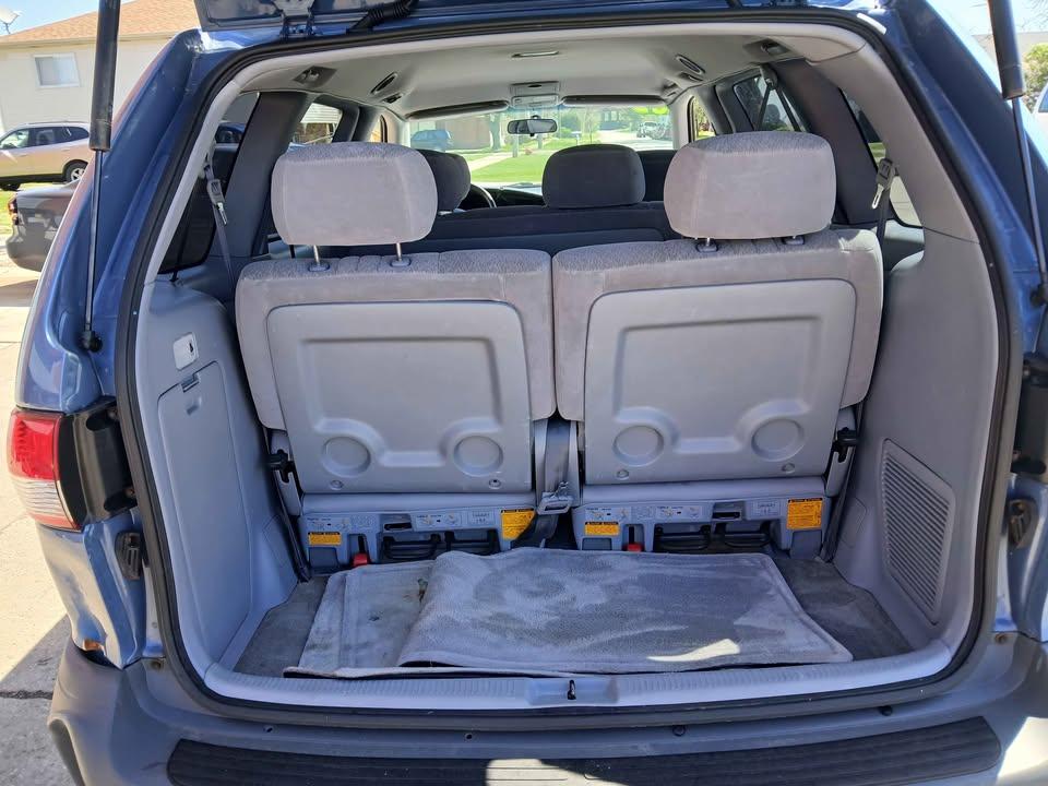 Toyota Sienna 5dr CE (Natl) 2003