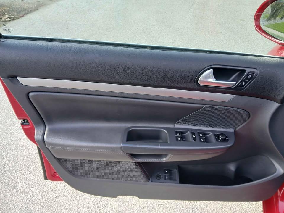Volkswagen Jetta Sedan 4dr Auto SEL 2008