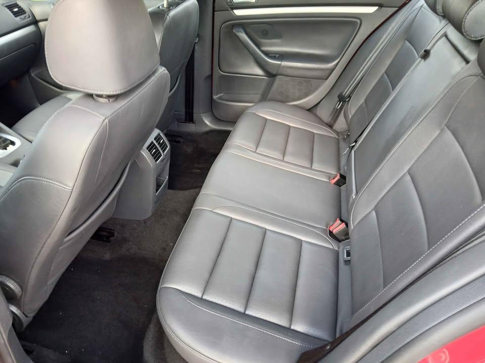 Volkswagen Jetta Sedan 4dr Auto SEL 2008