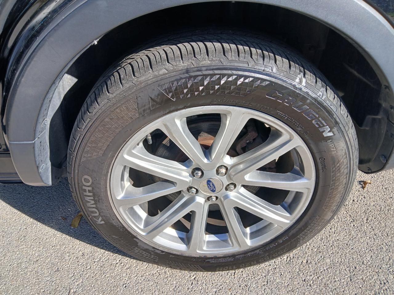Ford Explorer Limited 4WD 2017