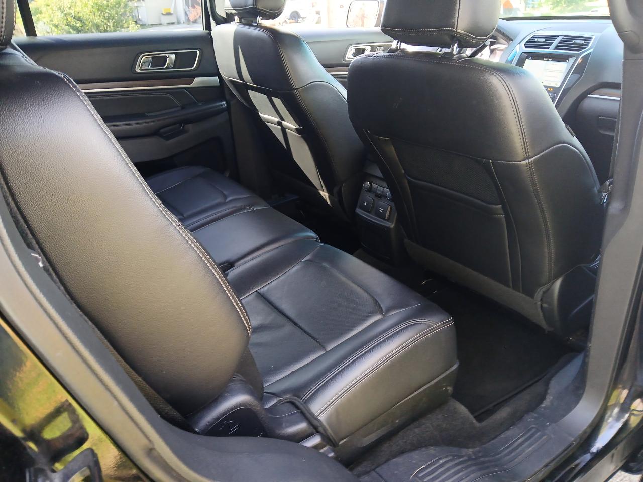 Ford Explorer Limited 4WD 2017