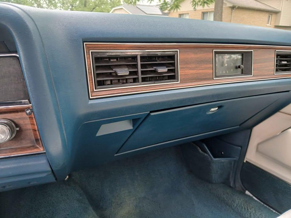 Cadillac Coupe De Ville Base 1972