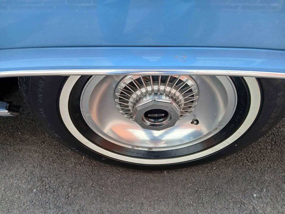 Lincoln Town Car 4dr Sdn Cartier 1979