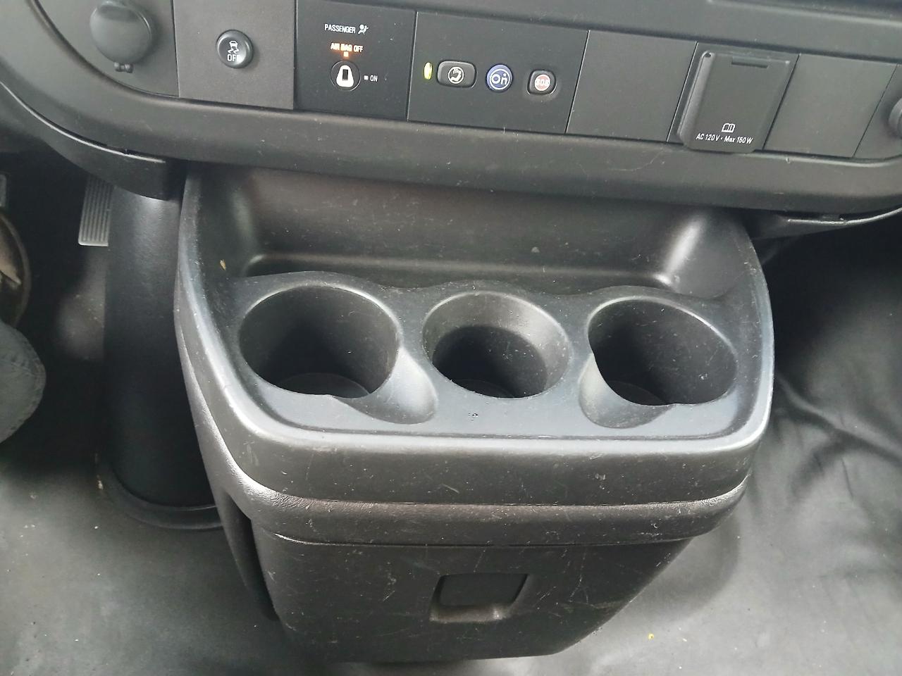 Chevrolet Express Cargo Van RWD 2500 135" 2018