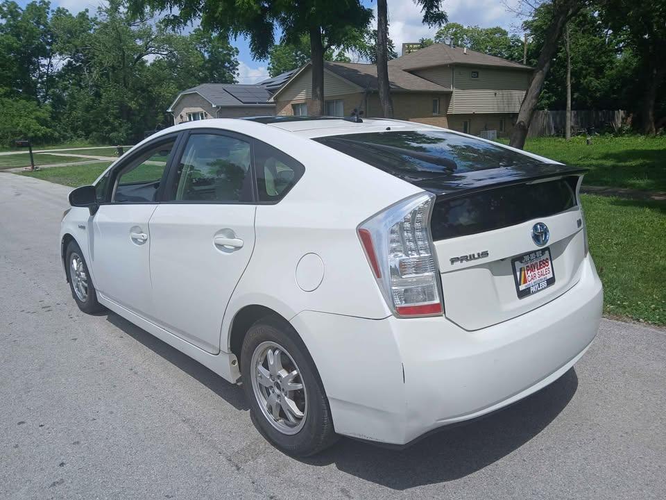 Toyota Prius 5dr HB III (Natl) 2011