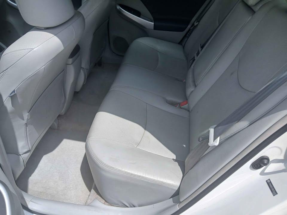 Toyota Prius 5dr HB III (Natl) 2011