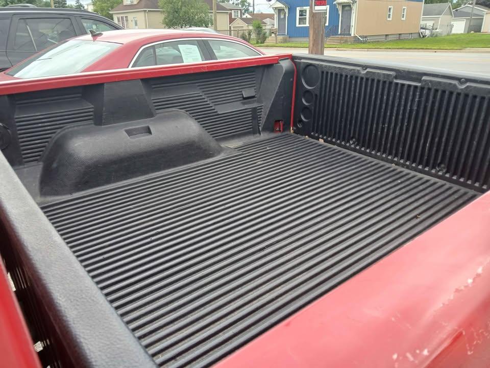Dodge Dakota Quad Cab 131" WB 4WD Sport 2001