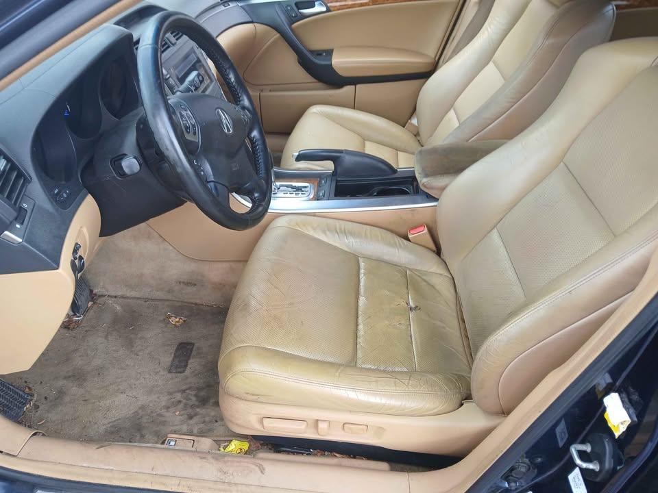 Acura TL 4dr Sdn AT 2005