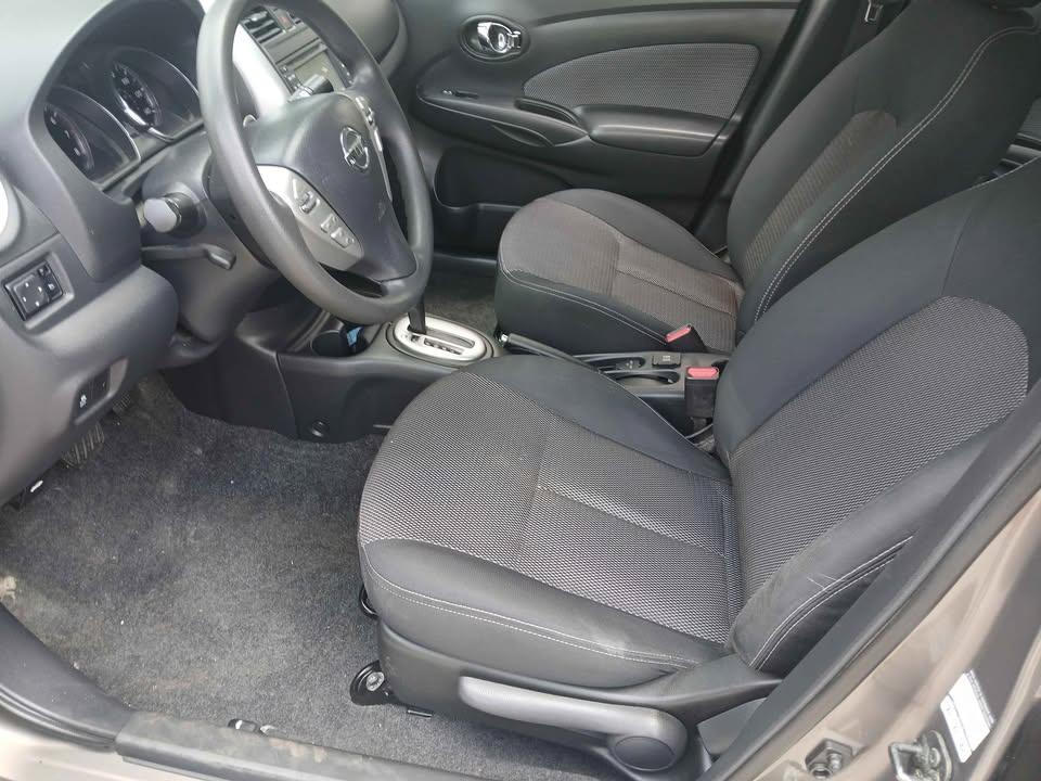Nissan Versa 4dr Sdn CVT 1.6 SL *Ltd Avail* 2015