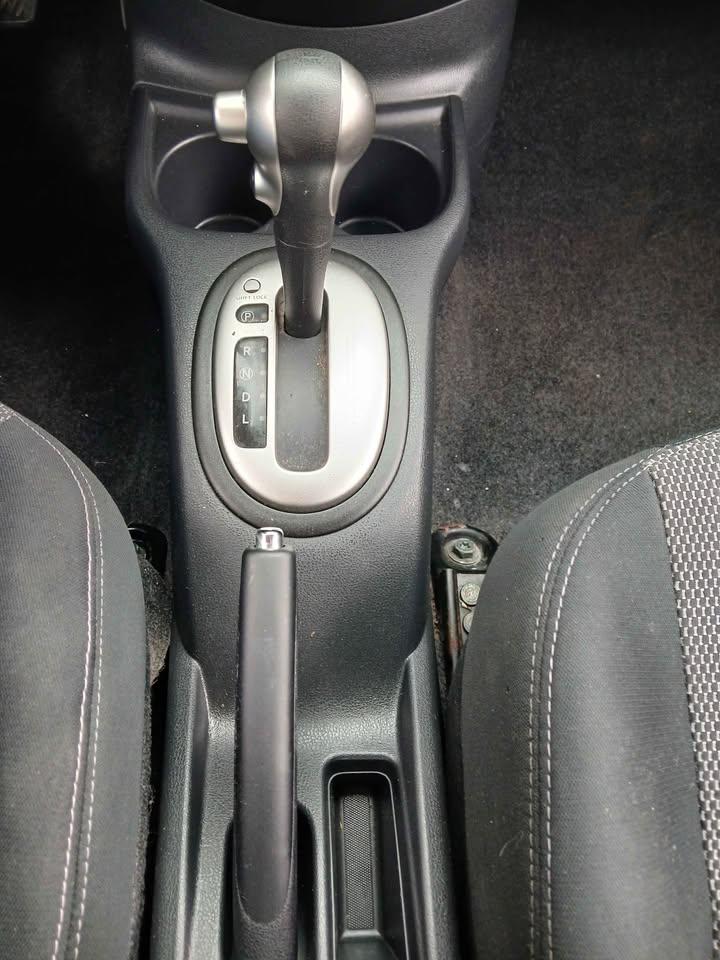 Nissan Versa 4dr Sdn CVT 1.6 SL *Ltd Avail* 2015