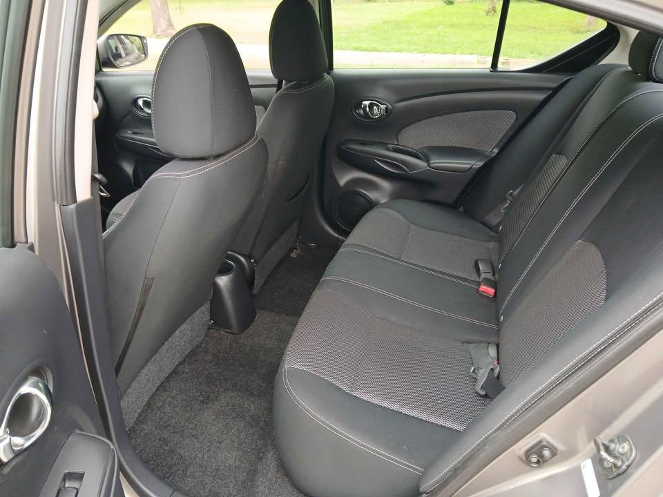 Nissan Versa 4dr Sdn CVT 1.6 SL *Ltd Avail* 2015