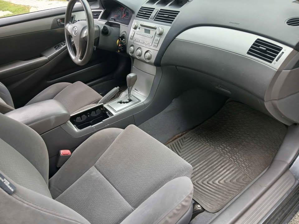 Toyota Camry Solara 2dr Cpe I4 Auto SE (Natl) 2008