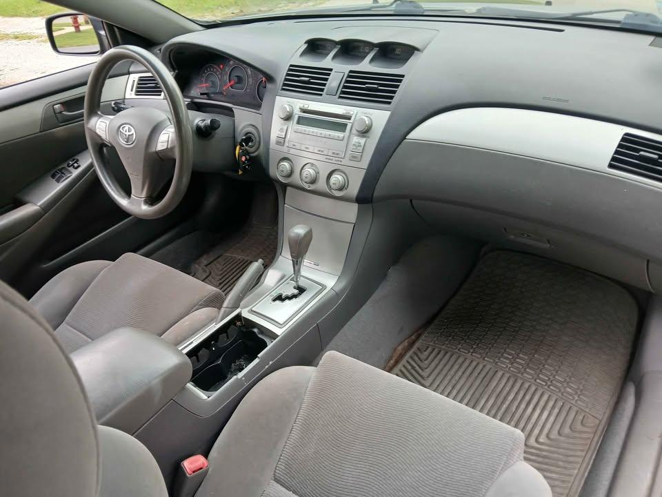 Toyota Camry Solara 2dr Cpe I4 Auto SE (Natl) 2008