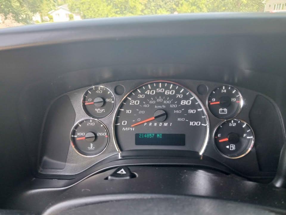 Chevrolet Express Cargo Van RWD 2500 135" 2013