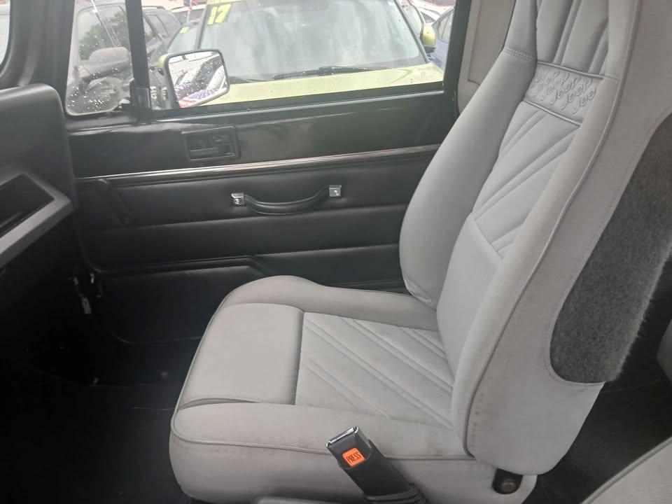 Jeep Wrangler 2dr Base 1993
