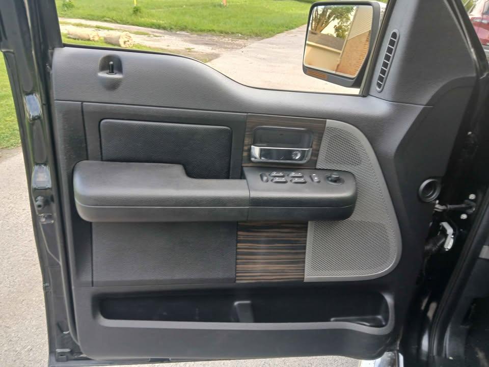 Lincoln Mark LT 4WD Supercrew 150" 2008