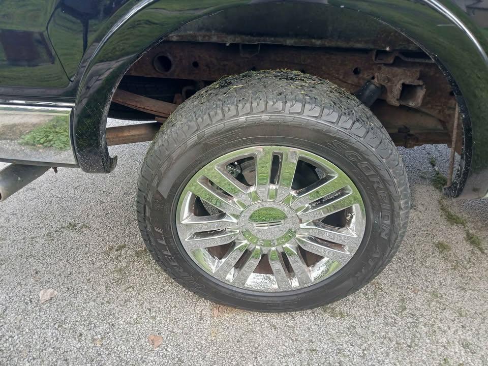 Lincoln Mark LT 4WD Supercrew 150" 2008