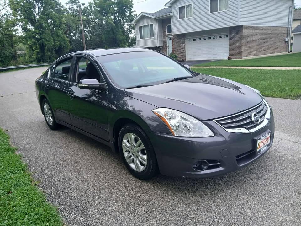 Nissan Altima 4dr Sdn I4 CVT 2.5 S 2011