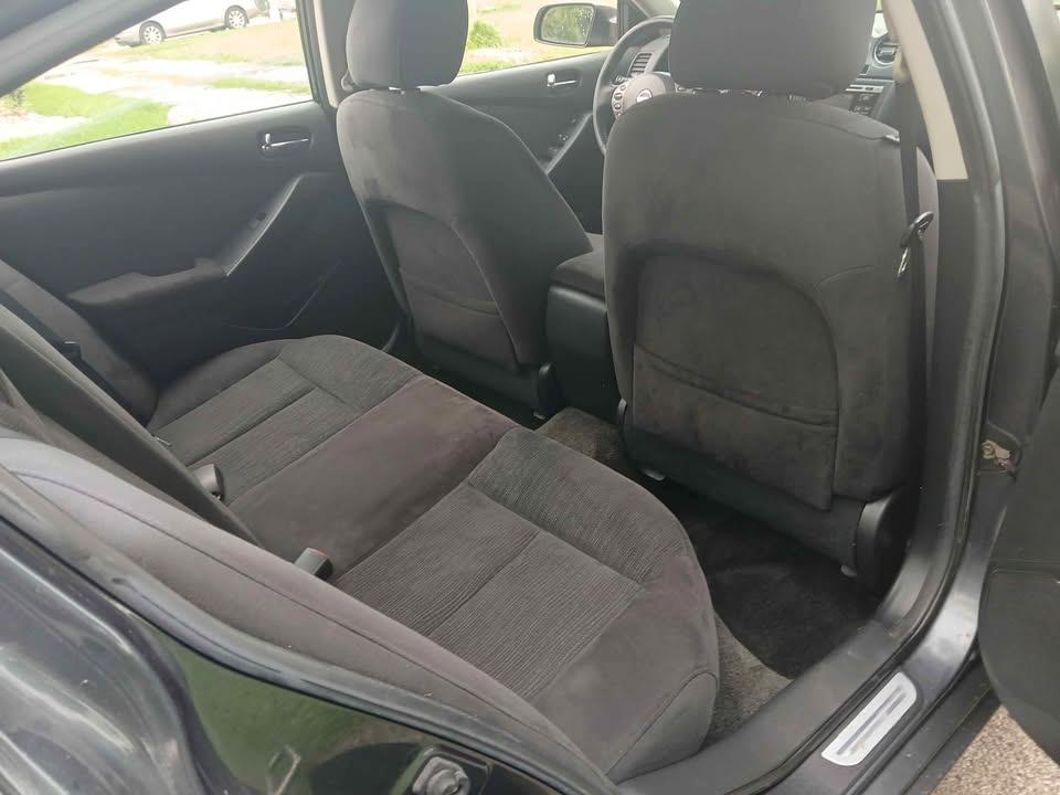 Nissan Altima 4dr Sdn I4 CVT 2.5 S 2011