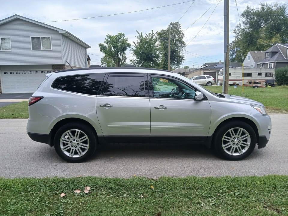 Chevrolet Traverse AWD 4dr LT w/1LT 2015
