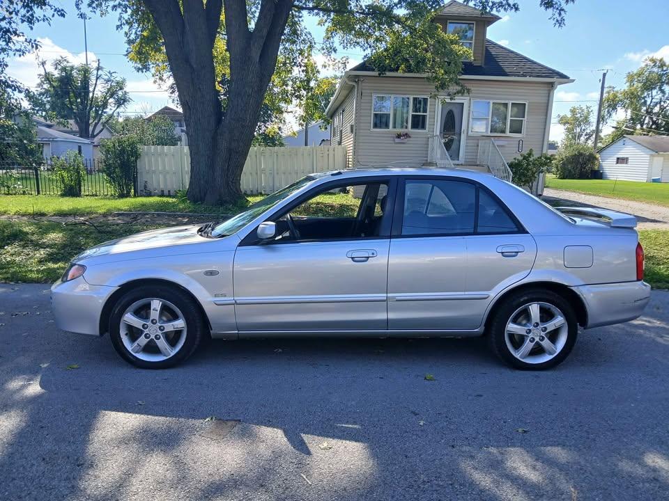 Mazda Protege 4dr Sdn LX Auto 2003